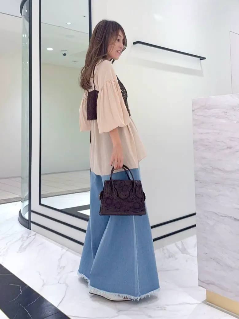 GRACE CONTINENTAL yukimi yonee コーディネート画像