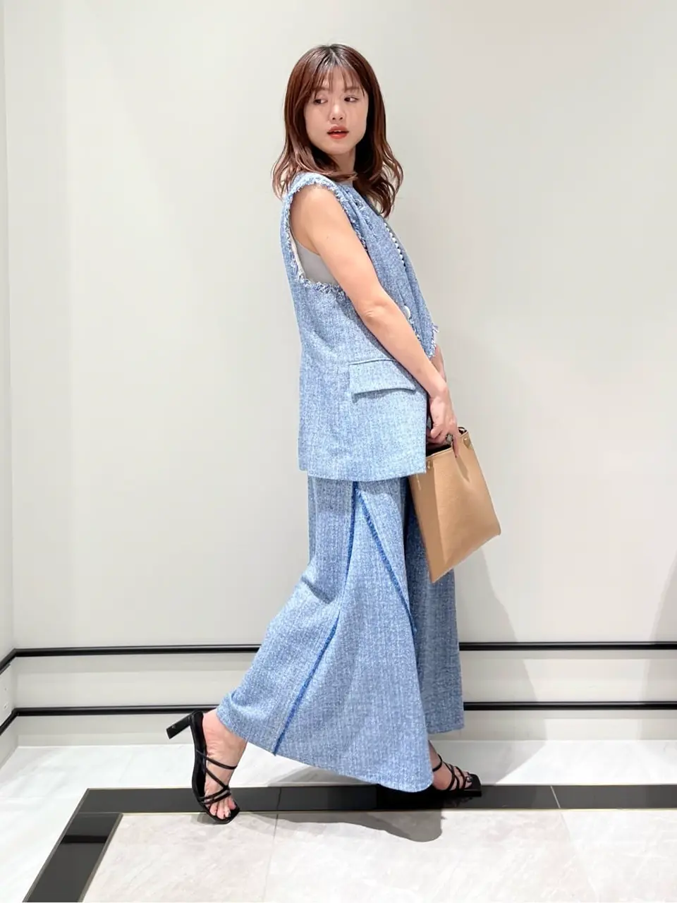 GRACE CONTINENTAL A.Kameyama コーディネート画像