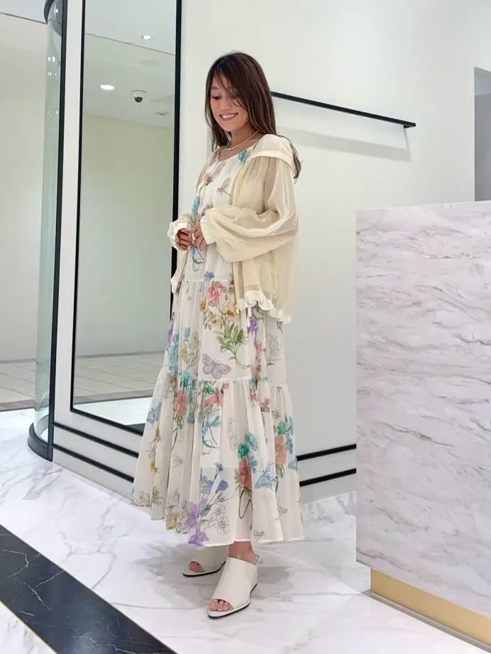 GRACE CONTINENTAL yukimi yonee コーディネート画像