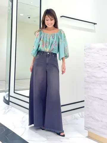 GRACE CONTINENTAL yukimi yonee コーディネート画像