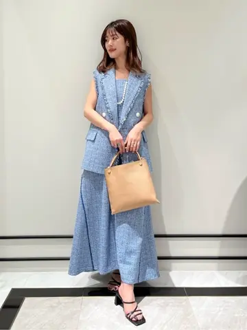 GRACE CONTINENTAL A.Kameyama コーディネート画像