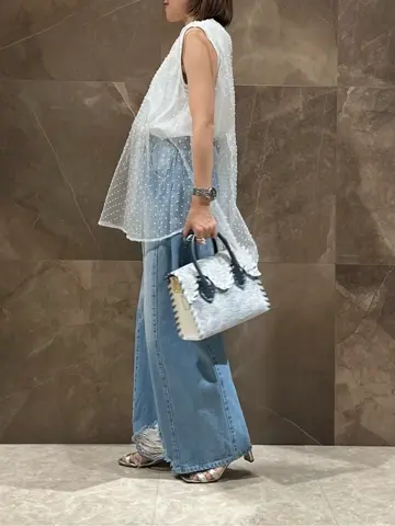 GRACE CONTINENTAL 穐山　香織 コーディネート画像