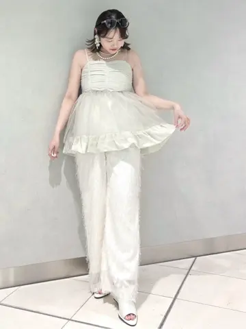 GRACE CONTINENTAL SAYUMI Nagashima コーディネート画像