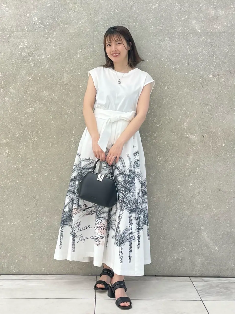 GRACE CONTINENTAL minami コーディネート画像