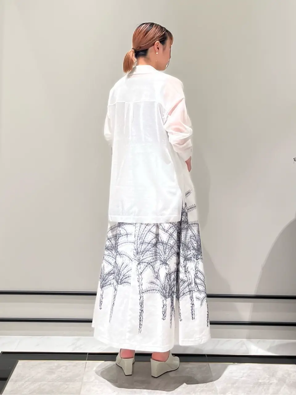 GRACE CONTINENTAL CHISAKO.S コーディネート画像