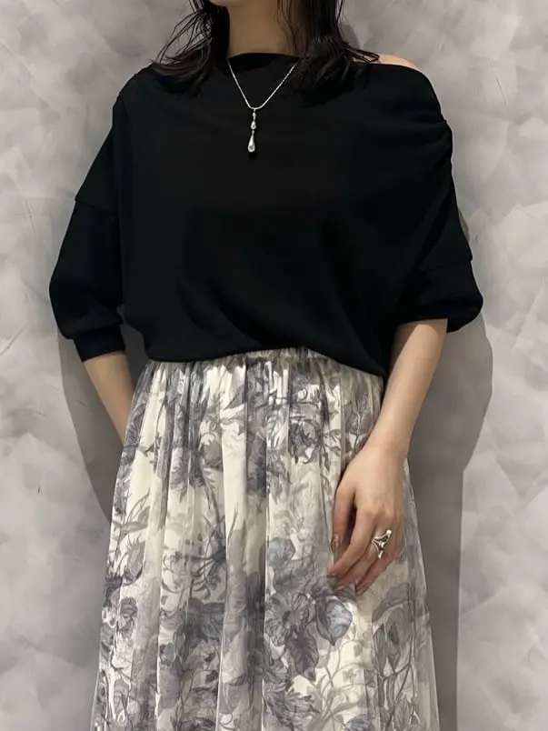 GRACE CONTINENTAL OZAWA コーディネート画像