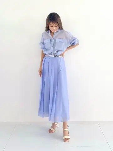 GRACE CONTINENTAL yukimi yonee コーディネート画像