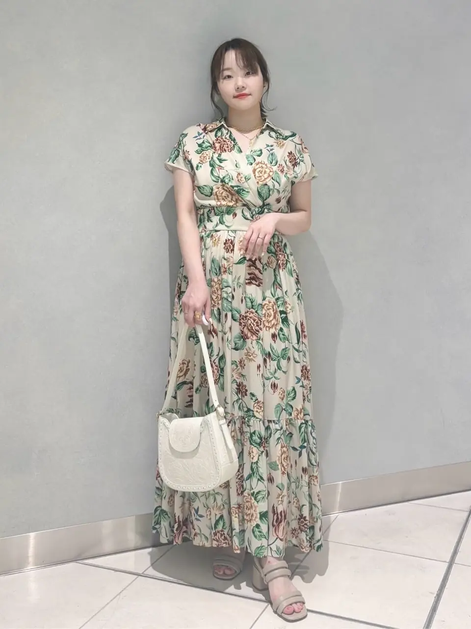 GRACE CONTINENTAL SAYUMI Nagashima コーディネート画像