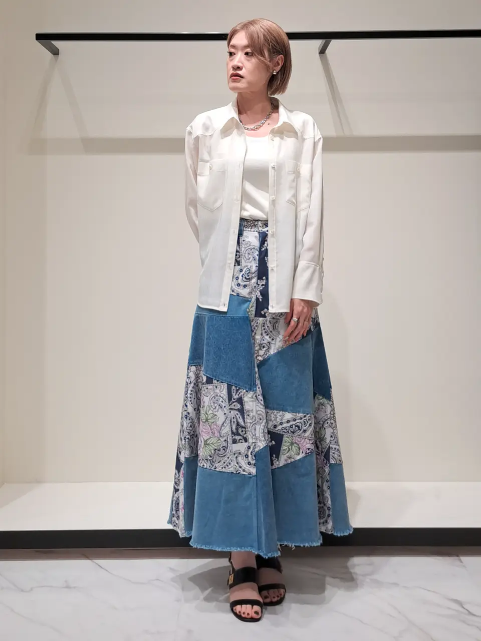 GRACE CONTINENTAL 今野　志保 コーディネート画像