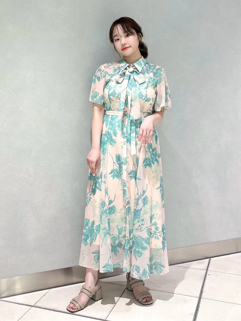 GRACE CONTINENTAL SAYUMI Nagashima コーディネート画像