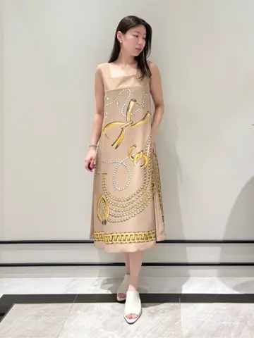 GRACE CONTINENTAL Shiori コーディネート画像