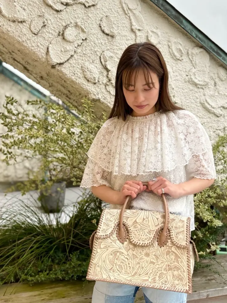 GRACE CONTINENTAL Hikaru Okada コーディネート画像