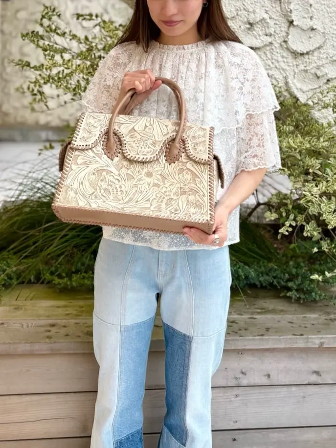 GRACE CONTINENTAL Hikaru Okada コーディネート画像