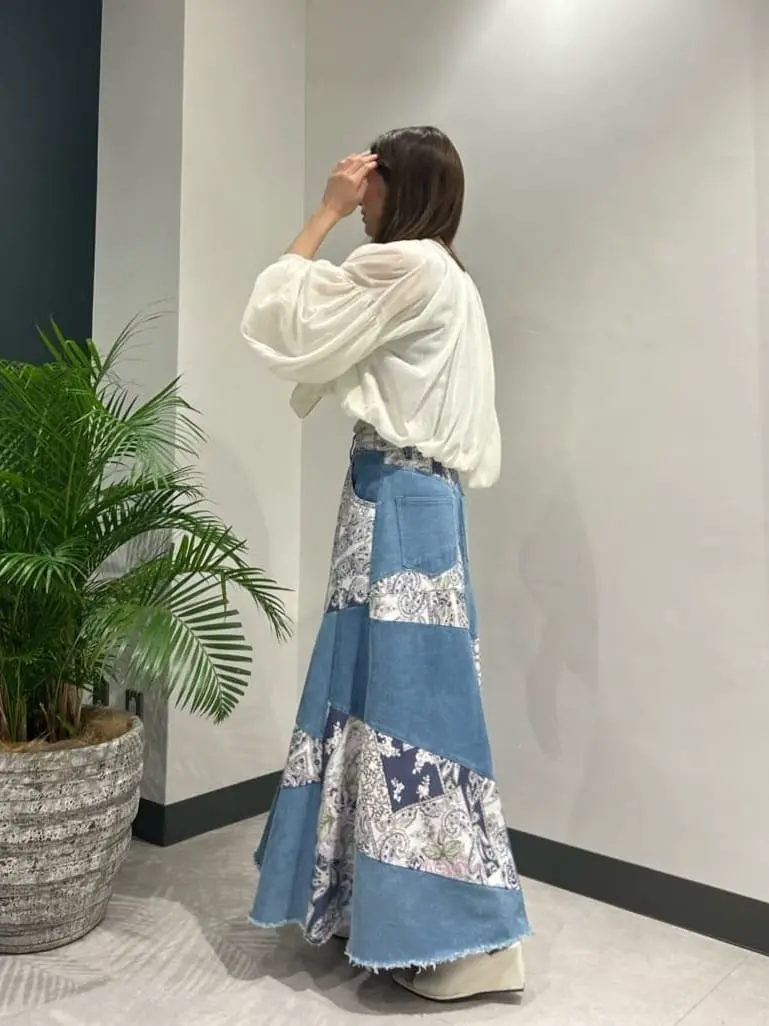 GRACE CONTINENTAL Hikaru Okada コーディネート画像