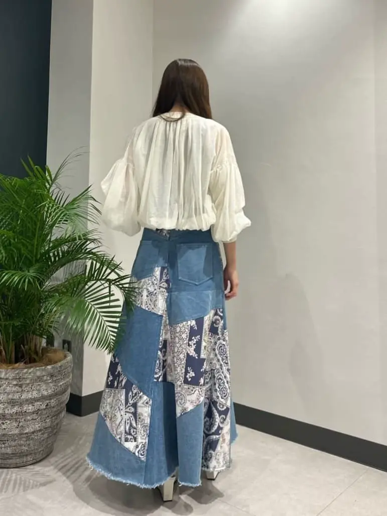 GRACE CONTINENTAL Hikaru Okada コーディネート画像