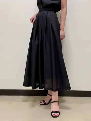 GRACE CONTINENTAL FUKUSHIMA YURIE コーディネート画像