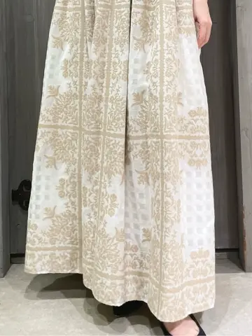 GRACE CONTINENTAL minami コーディネート画像