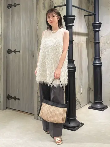 GRACE CONTINENTAL minami コーディネート画像