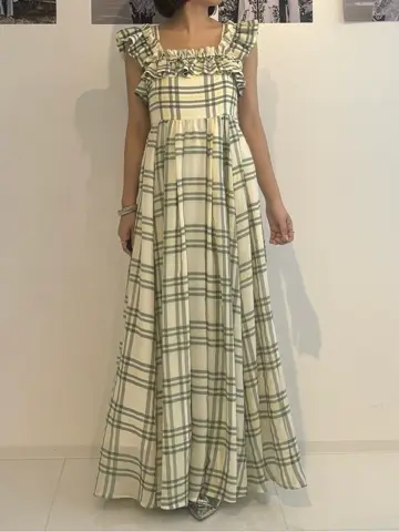 GRACE CONTINENTAL 岩永 春佳 コーディネート画像