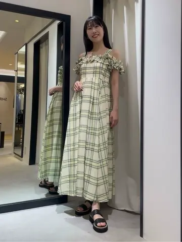 GRACE CONTINENTAL 端場　わかな コーディネート画像