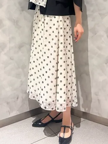 GRACE CONTINENTAL OZAWA コーディネート画像