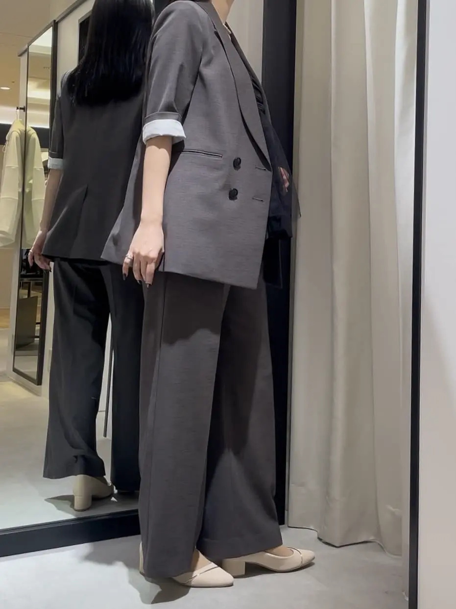 GRACE CONTINENTAL 端場　わかな コーディネート画像