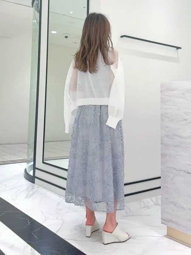 GRACE CONTINENTAL yukimi yonee コーディネート画像