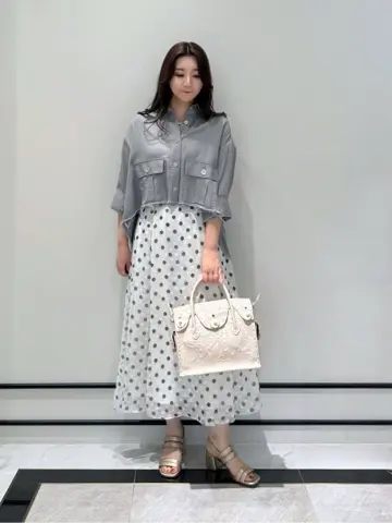 GRACE CONTINENTAL MOMOKO コーディネート画像