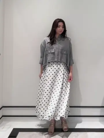 GRACE CONTINENTAL MOMOKO コーディネート画像