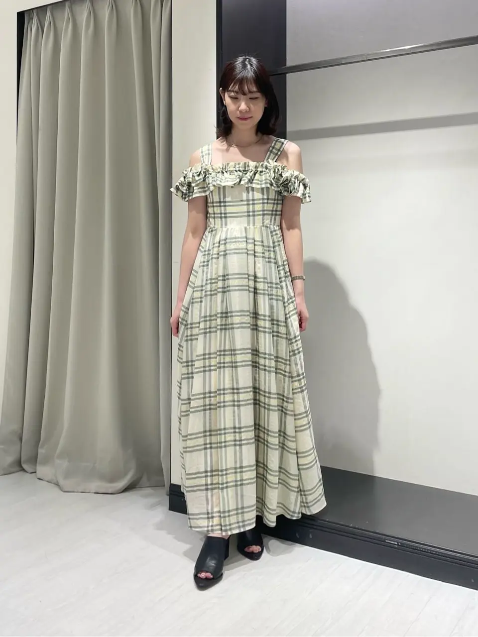 GRACE CONTINENTAL 小林　莉子 コーディネート画像