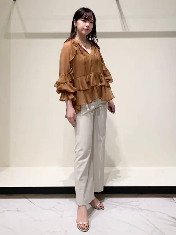 GRACE CONTINENTAL 平野 裕華 コーディネート画像