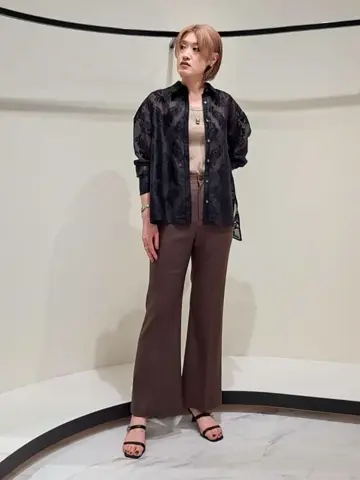 GRACE CONTINENTAL 今野　志保 コーディネート画像