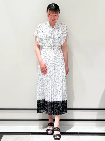 GRACE CONTINENTAL CHISAKO.S コーディネート画像