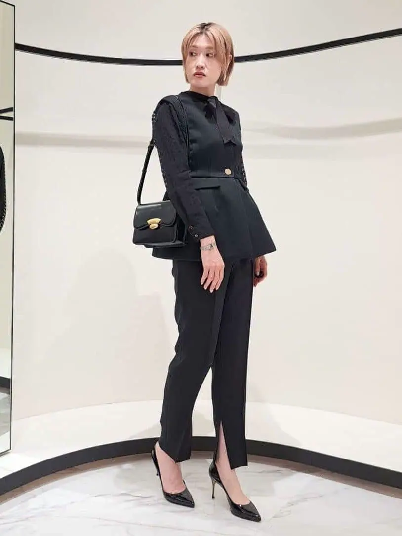 GRACE CONTINENTAL 今野　志保 コーディネート画像