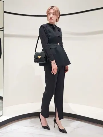 GRACE CONTINENTAL 今野　志保 コーディネート画像