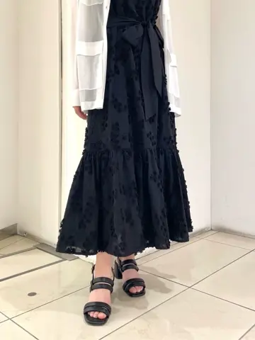 GRACE CONTINENTAL yoshi コーディネート画像