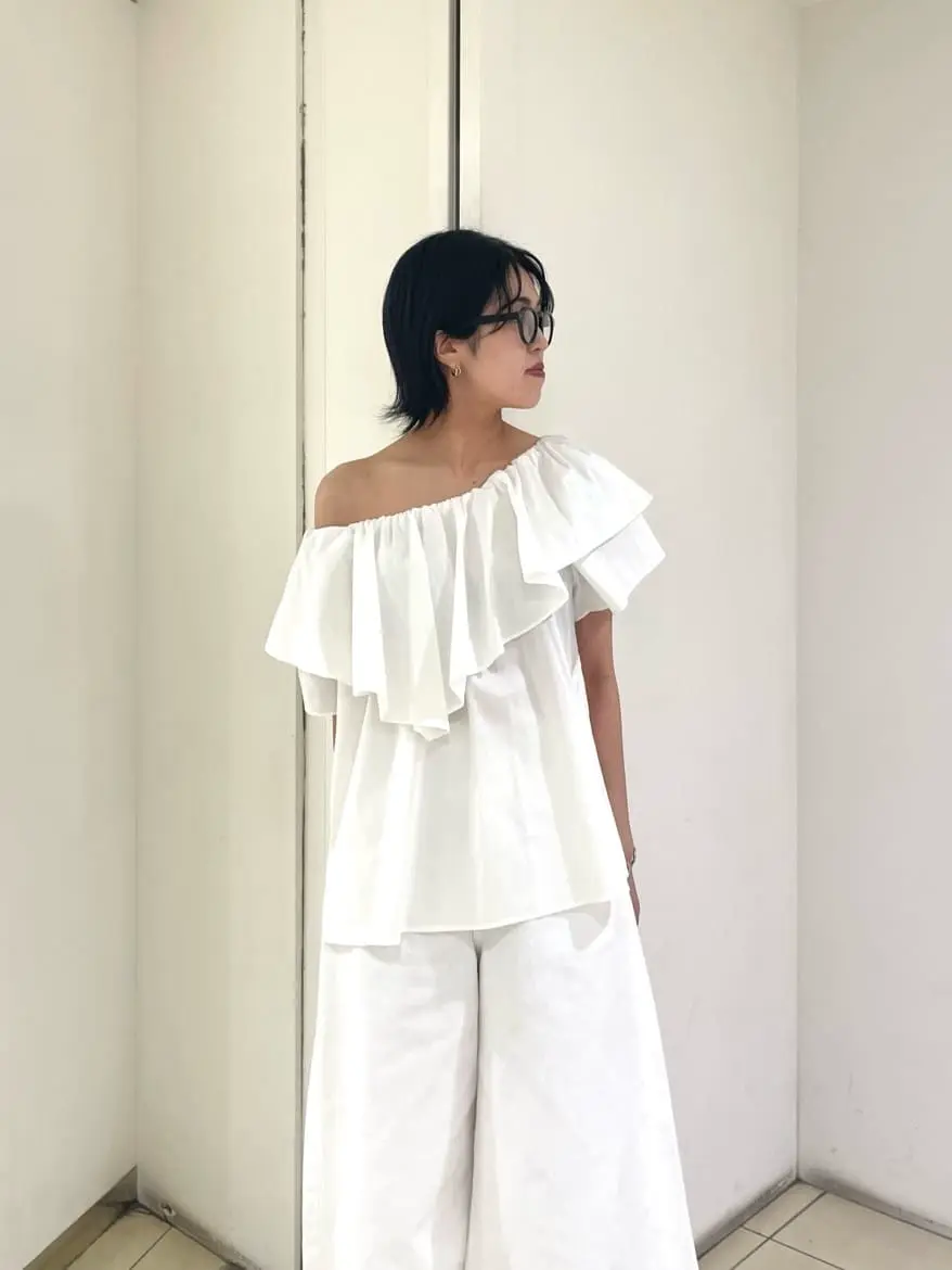 GRACE CONTINENTAL yoshi コーディネート画像