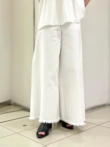 GRACE CONTINENTAL yoshi コーディネート画像