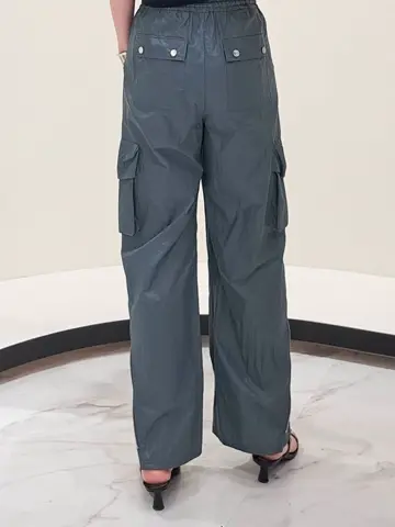 GRACE CONTINENTAL 今野　志保 コーディネート画像