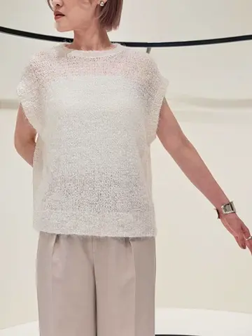 GRACE CONTINENTAL 今野　志保 コーディネート画像