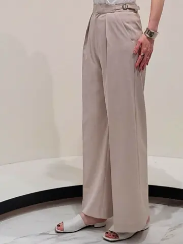 GRACE CONTINENTAL 今野　志保 コーディネート画像