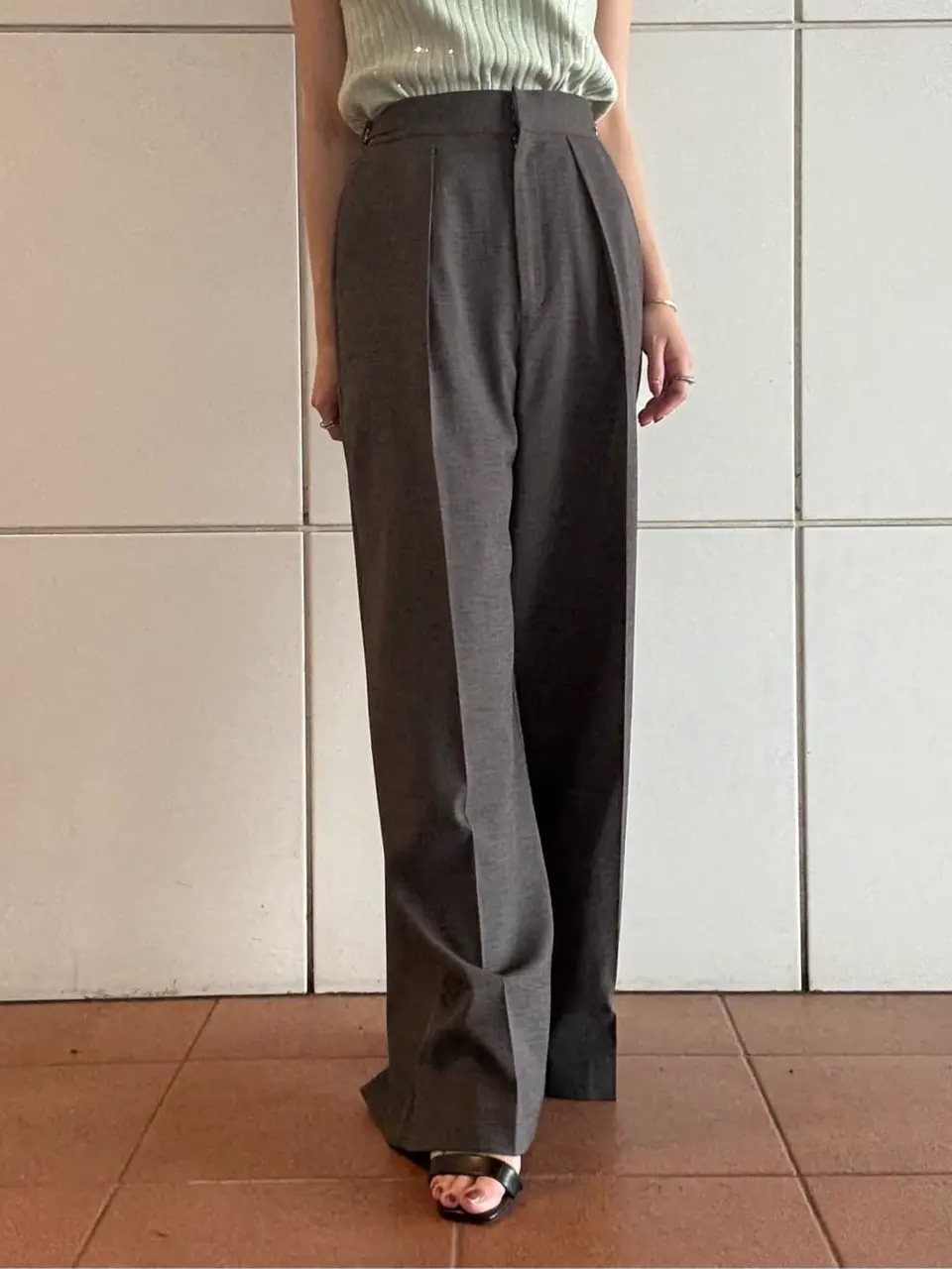 GRACE CONTINENTAL FUKUSHIMA YURIE コーディネート画像