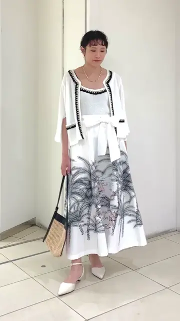 GRACE CONTINENTAL haruka iwasaki コーディネート画像