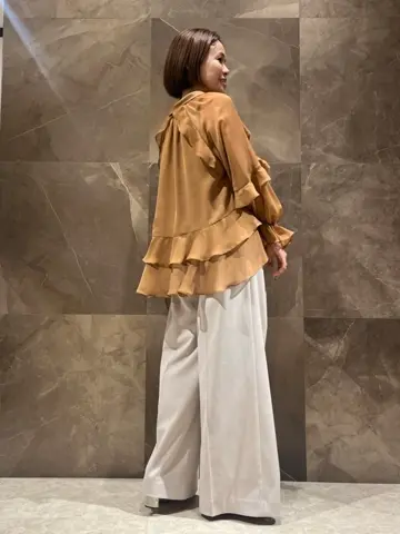 GRACE CONTINENTAL 穐山　香織 コーディネート画像