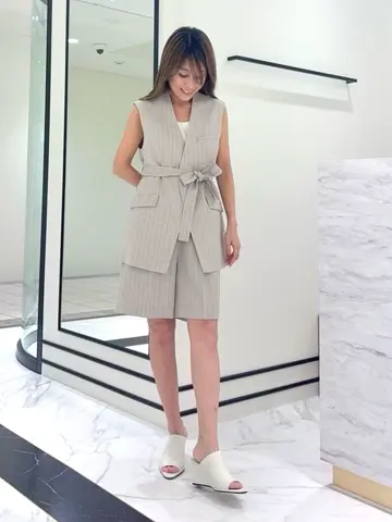 GRACE CONTINENTAL yukimi yonee コーディネート画像