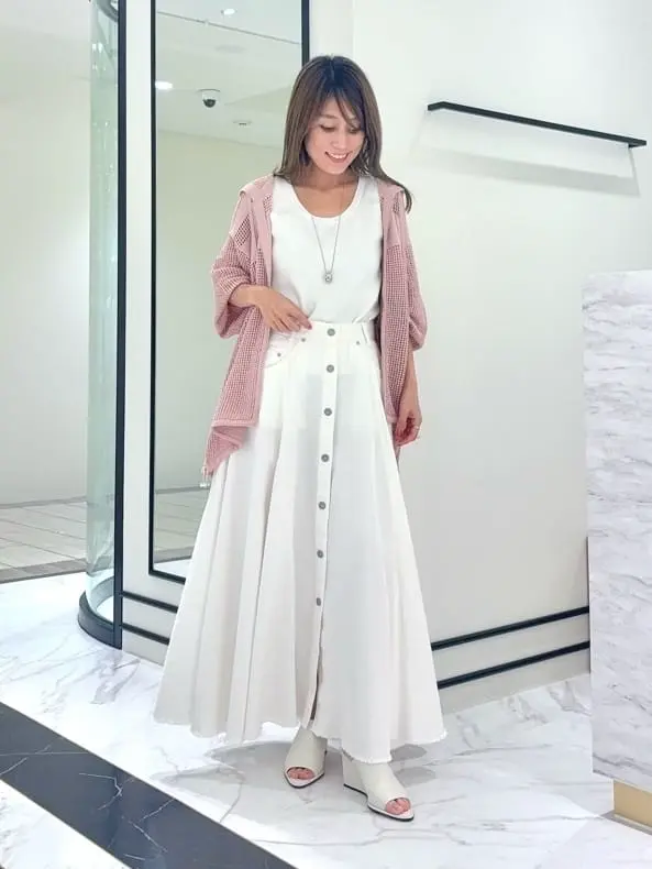 GRACE CONTINENTAL yukimi yonee コーディネート画像