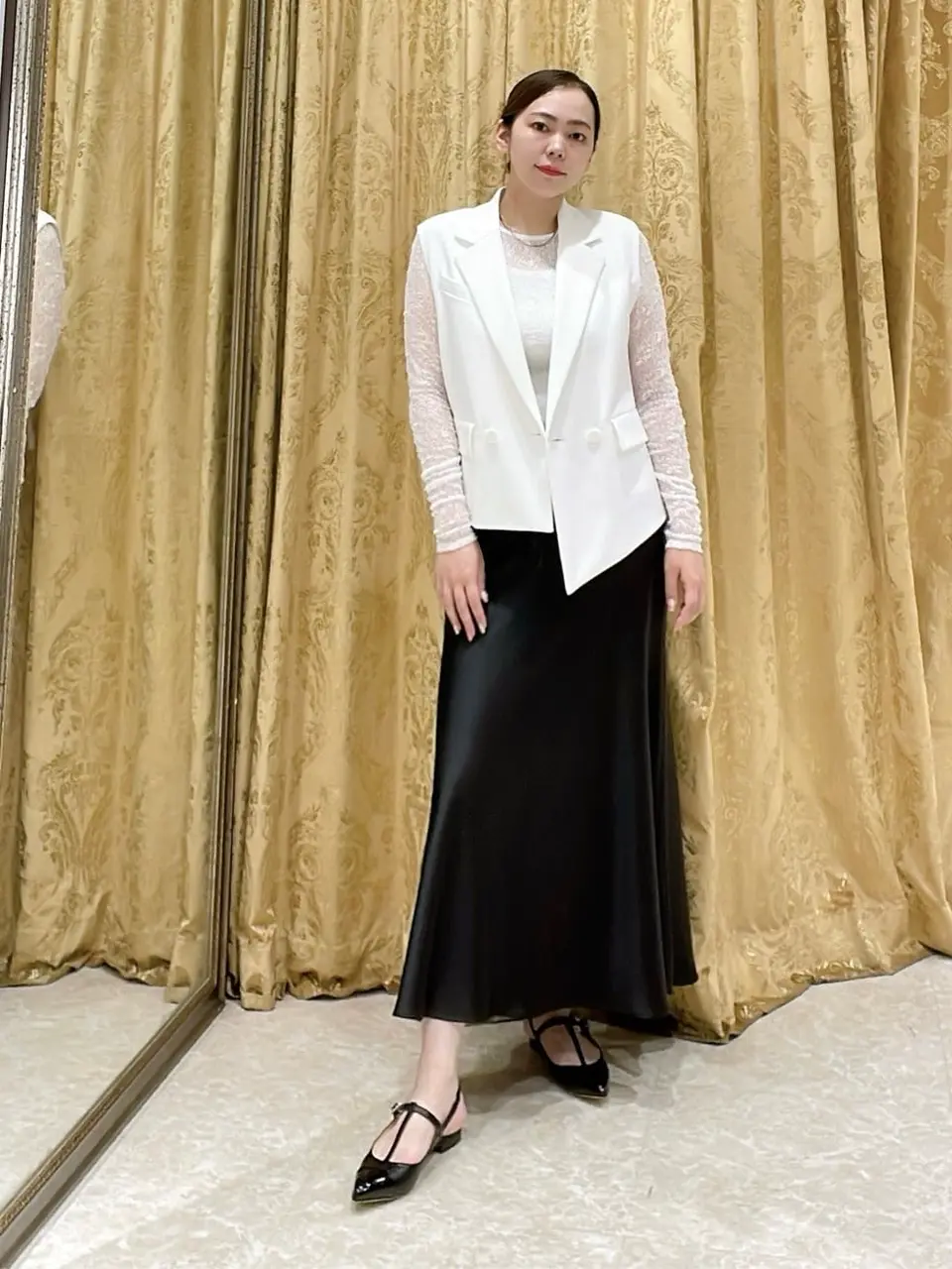 GRACE CONTINENTAL 泉　敦子 コーディネート画像