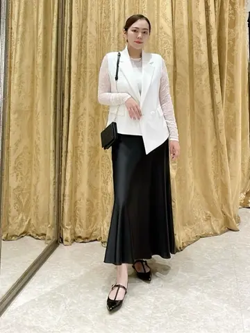 GRACE CONTINENTAL 泉　敦子 コーディネート画像