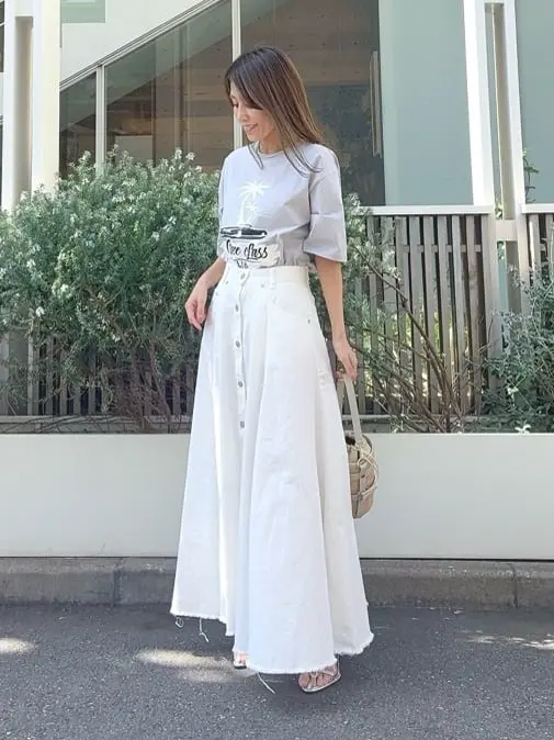 GRACE CONTINENTAL yukimi yonee コーディネート画像