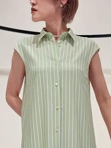 GRACE CONTINENTAL 今野　志保 コーディネート画像